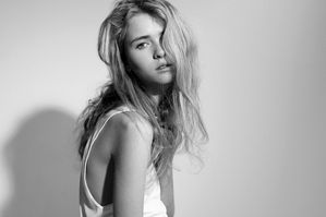 53166_alisa_013_122_335lo