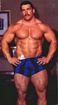 tumblr_mkr1yyo9Oe1reeylco1_250