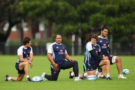 Super-Rugby-Fitness-Stretch